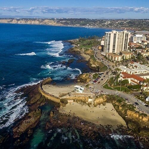 Casa de Manana on the shoreline of the Pacific Ocean