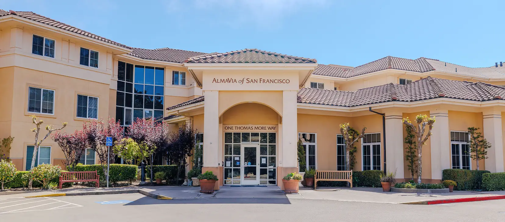 front entrance of AlmaVia SF senior community